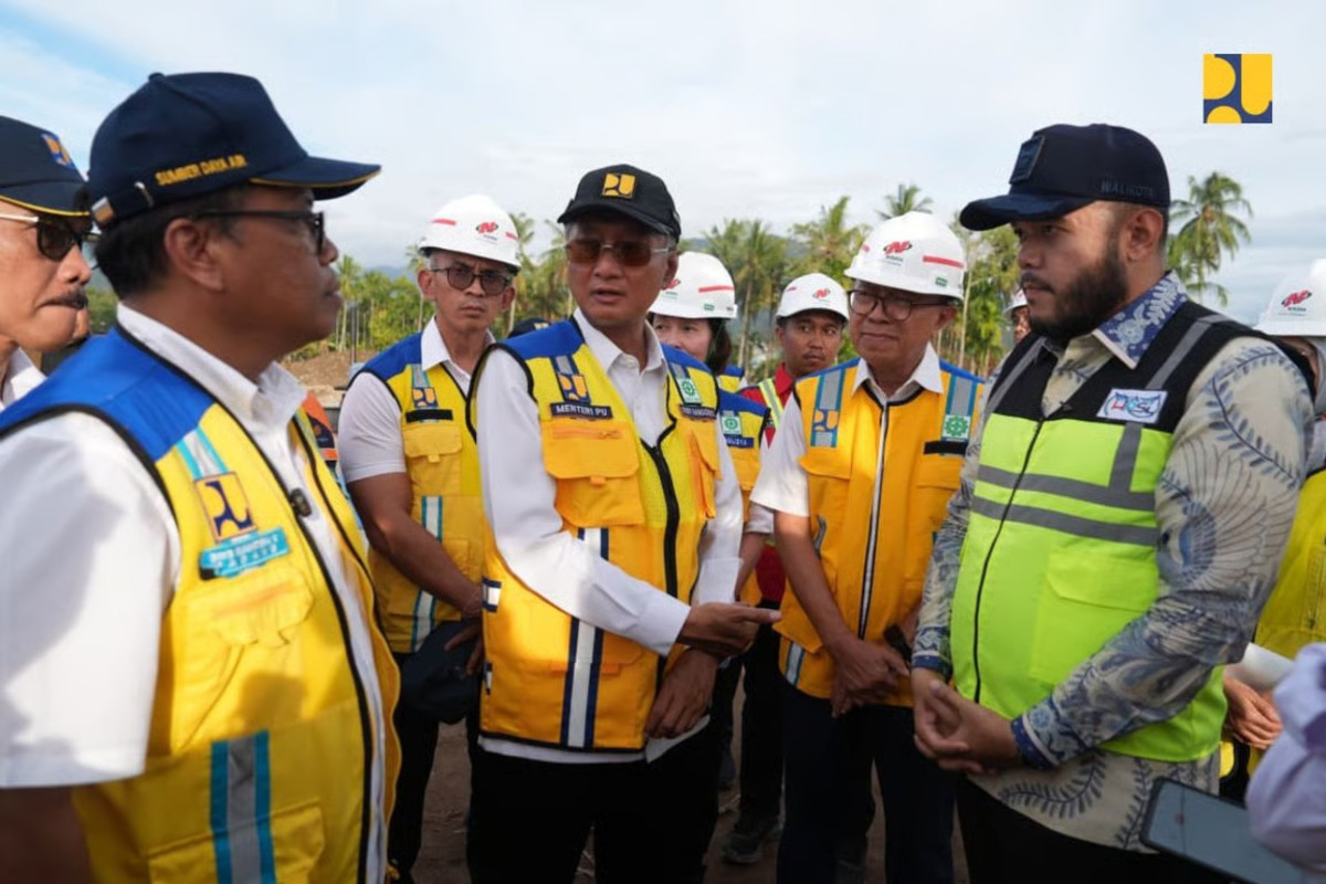 Menteri PU Instruksikan Percepatan Normalisasi Sungai Air Dingin Padang dan Keterlibatan Masyarakat