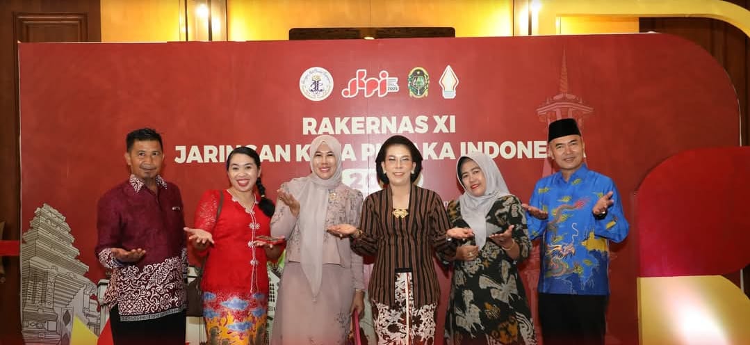 Wali Kota Singkawang Hadiri Gala Dinner JKPI 2025 di Yogyakarta, Tegaskan Komitmen Lestarikan Budaya