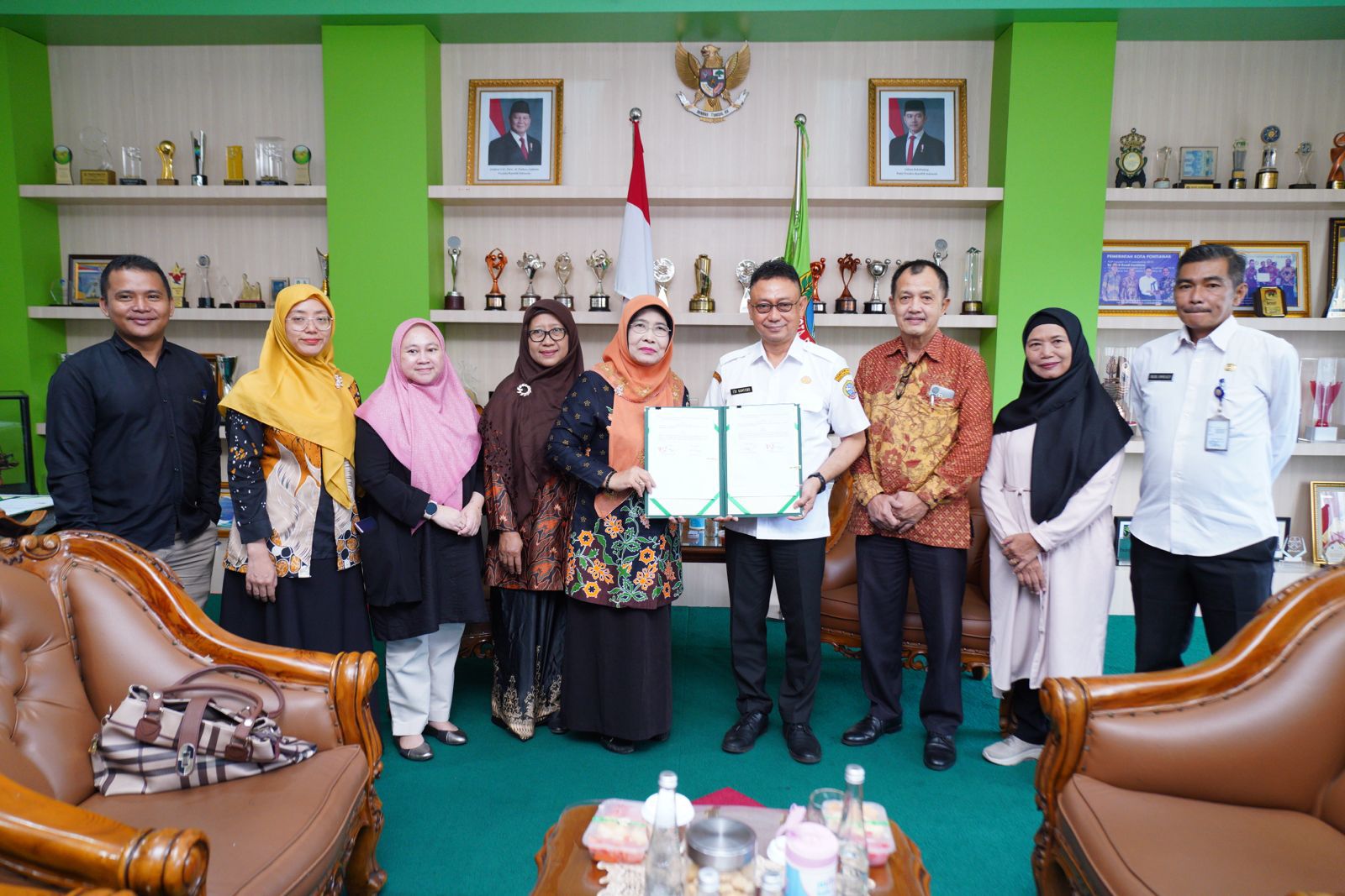 Pemkot Pontianak dan Universitas OSO Teken MoU Pengembangan Tridharma Perguruan Tinggi