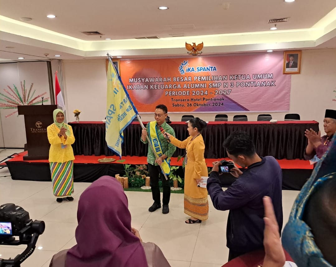 Edi Rusdi Kamtono Terpilih sebagai Ketua Ikatan Alumni SMP Negeri 3 Pontianak Periode 2024-2027