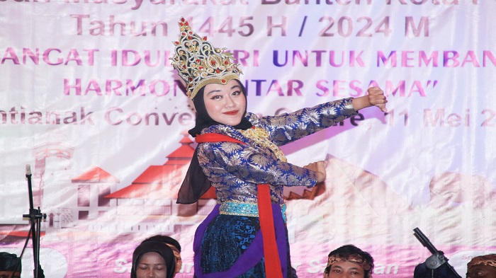 Mengenal Sosok Hany, Penari Jaipong Sekaligus Instruktur Zumba Termuda se-Kalbar