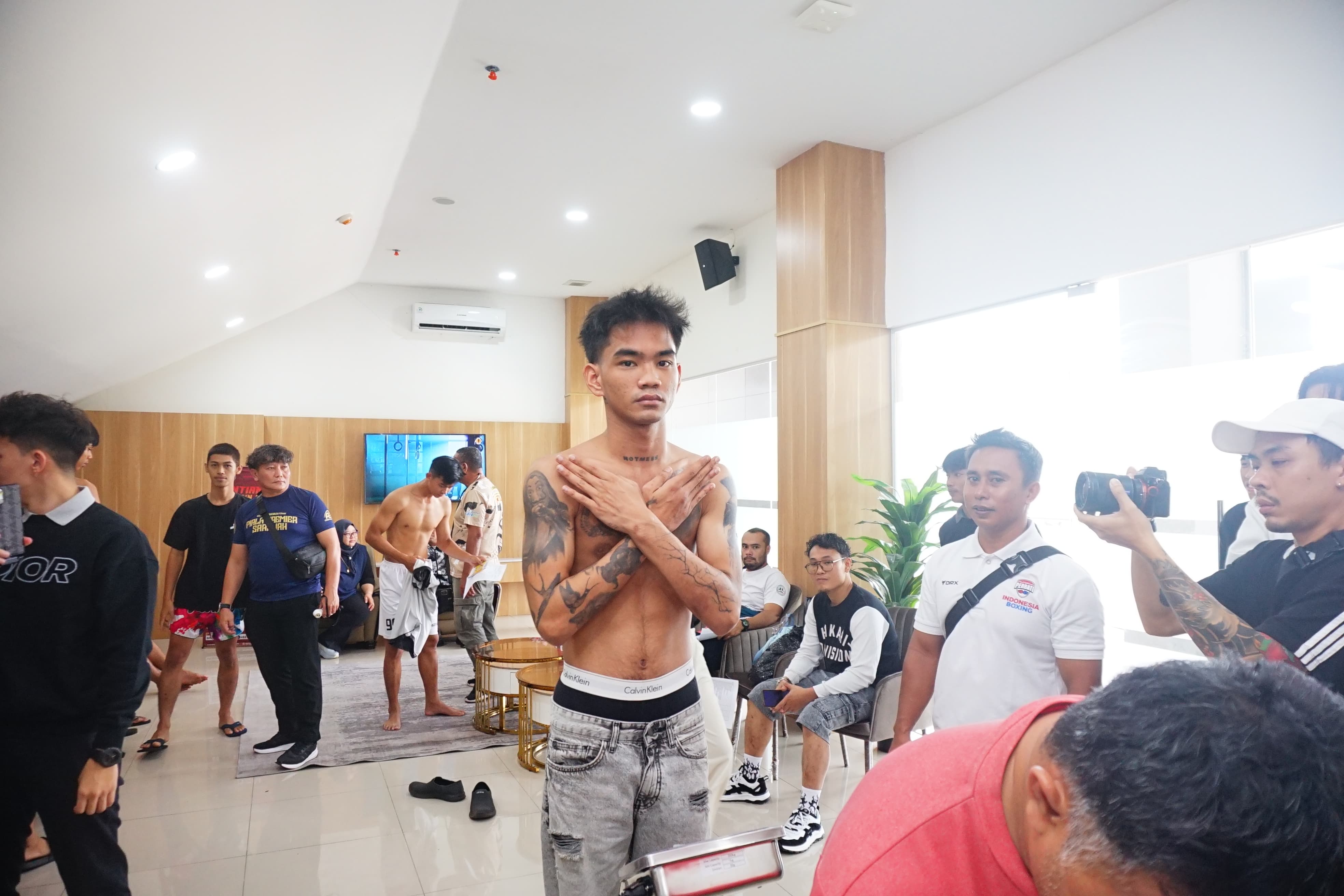 Borneo Combat Championship Gelar Weight In di GOR Ayani Pontianak