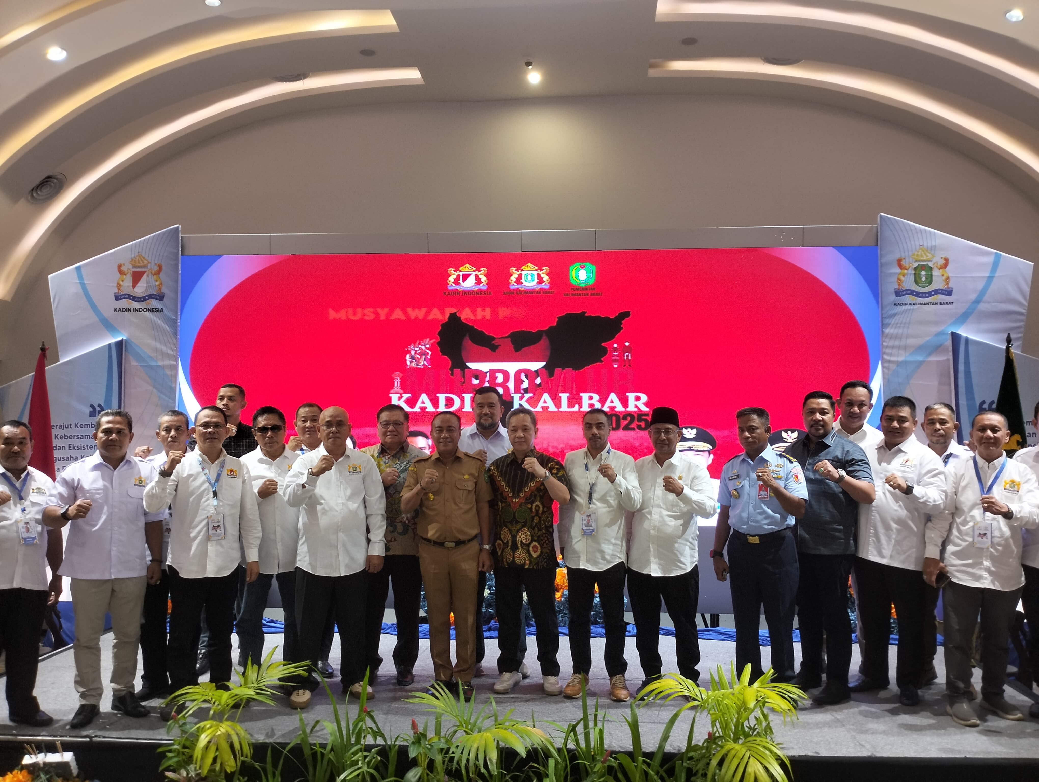 Musyawarah Luar Biasa KADIN Kalbar 2025, Dorong Sinergi Bangun Ekonomi Daerah.