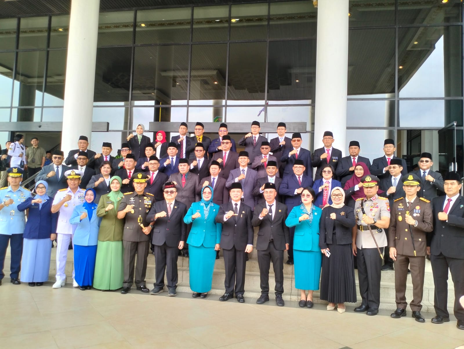 Upacara HUT Pemprov Kalbar, Gubernur Ria Norsan Tekankan Sinergi Lintas Sektor