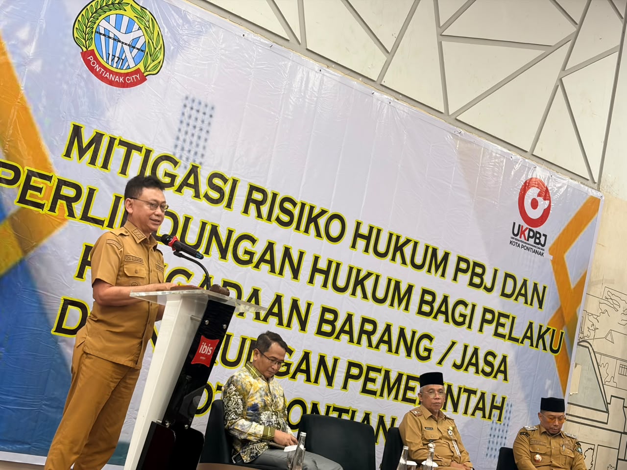 Pontianak Perkuat Mitigasi Risiko Hukum dalam Pengadaan Barang dan Jasa