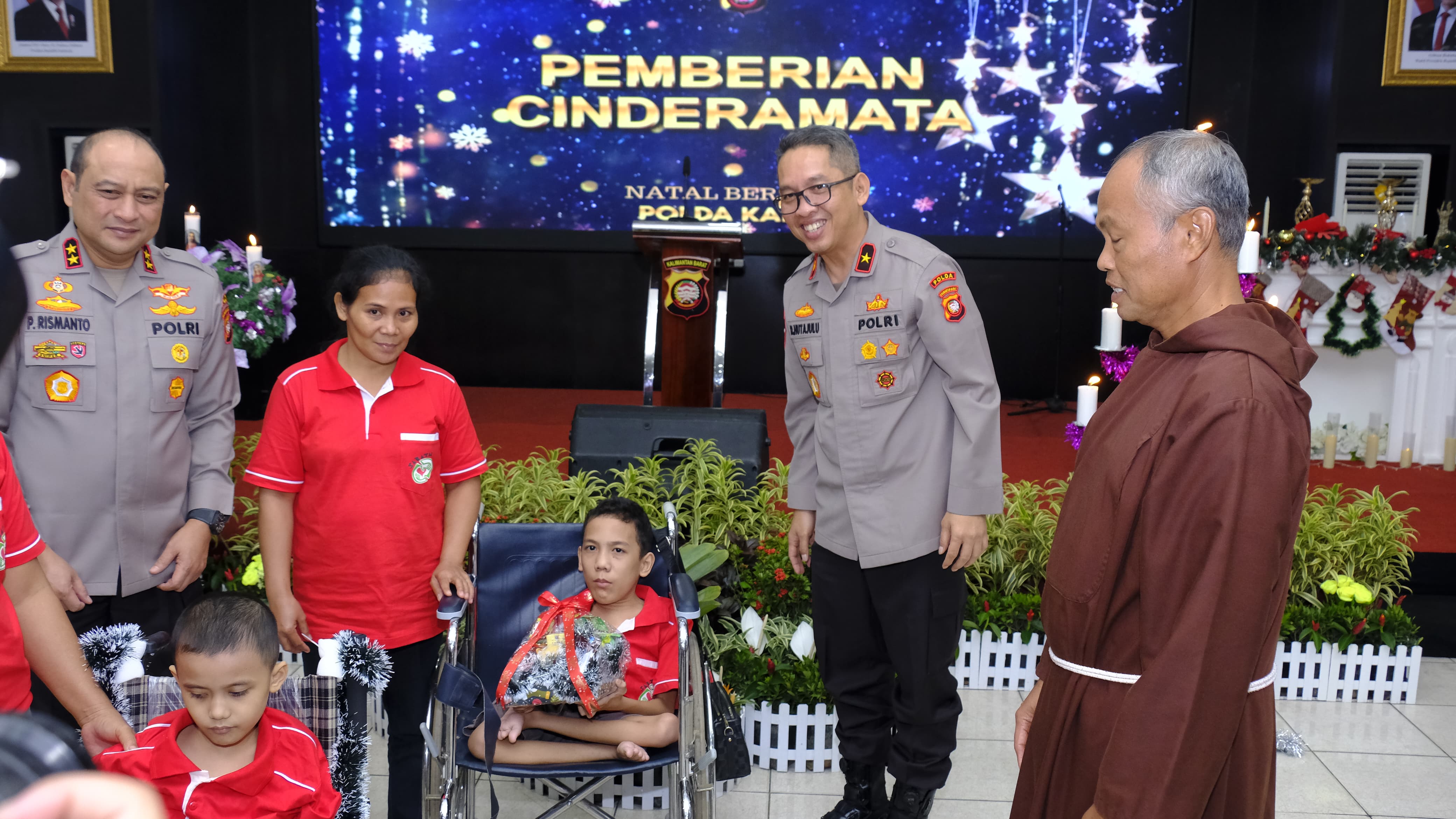 Polda Kalbar Laksanakan Perayaan Natal Bersama 2024, Tingkatkan Semangat Melayani dan Mengayomi Masyarakat