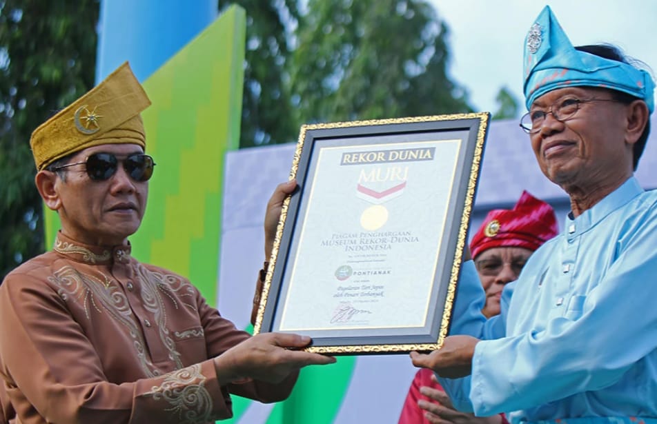 Peserta Tari Jepin Massal di Jalan Ahmad Yani Pecahkan Rekor Dunia MURI, Berapa Banyak yang Berpartisipasi?