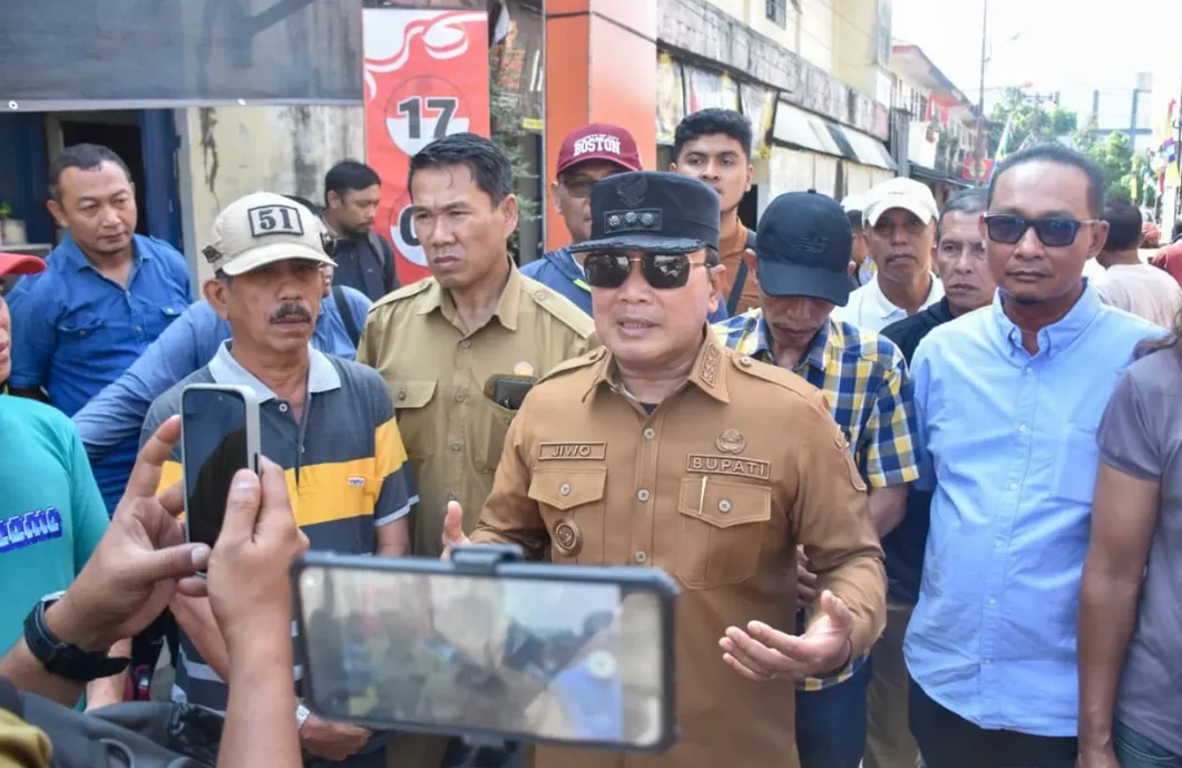 Bupati Sujiwo Tanggapi Kritik DPRD Kubu Raya Soal Proyek Jalan Mega Timur