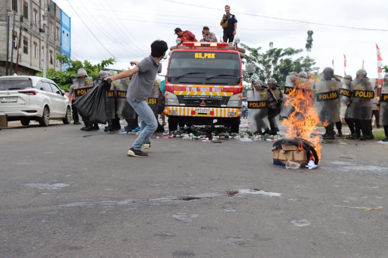 Terjadi Bentrokan, 200 Personel Polres Melawi Siap Mengamankan Sispam Kota