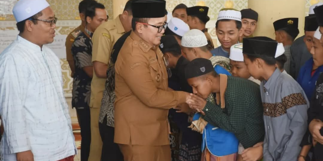 Bupati Kubu Raya Komitmen Bantu Penguatan Pondok Pesantren