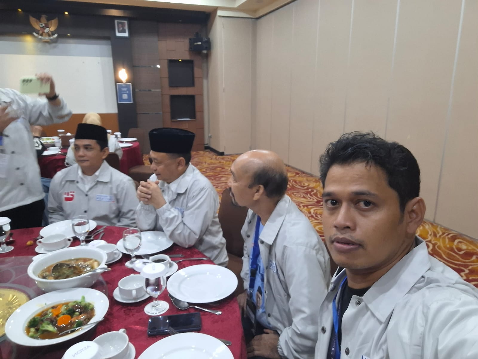 Begini Suasana Menjelang Debat Pasangan Calon Walikota dan Wakil Walikota Pontianak Edi-Bahasan