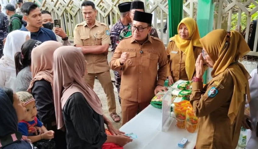 Pemkab Kubu Raya Gelar Operasi Pasar Elpiji dan Sembako di Sungai Kupah