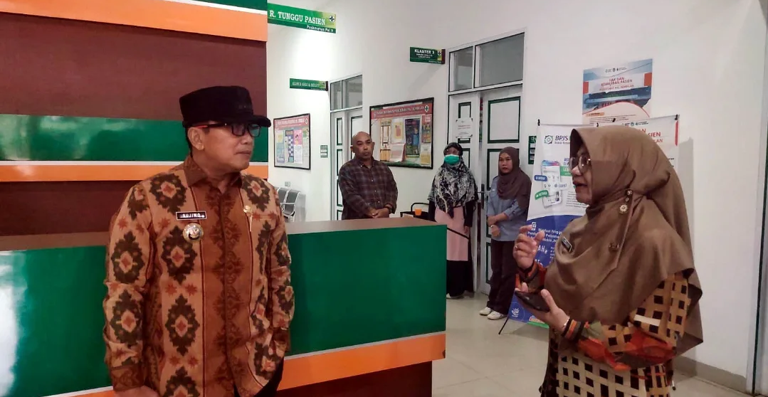 Bupati Sujiwo Lakukan Inspeksi Puskesmas di Pal Sembilan