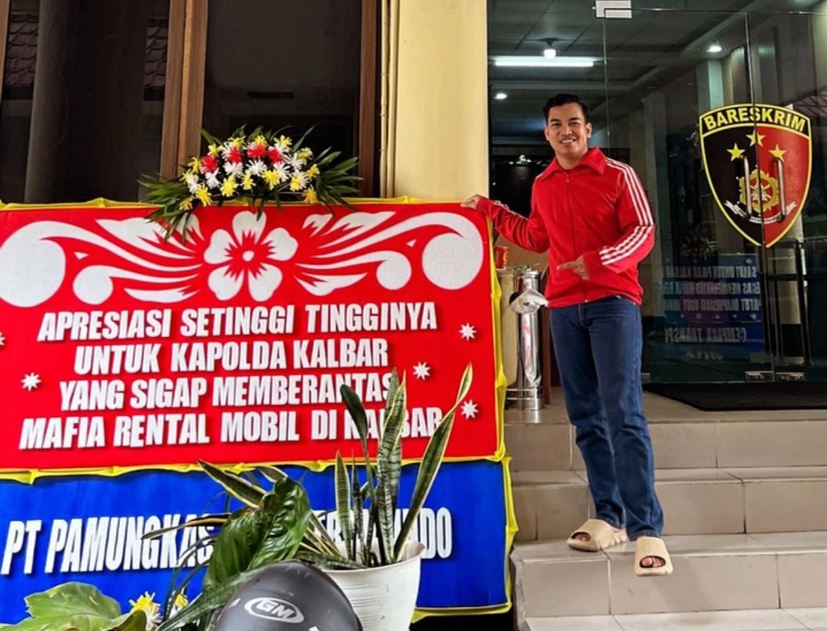 Puluhan Pengusaha Rental Beri Karangan Bunga, Apresiasi Polda Kalbar Tangkap Mafia Mobil