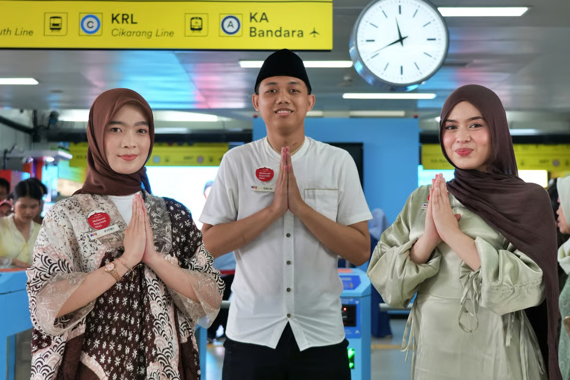 LRT Jabodebek Ciptakan Pengalaman Perjalanan Lebaran yang Lebih Hangat
