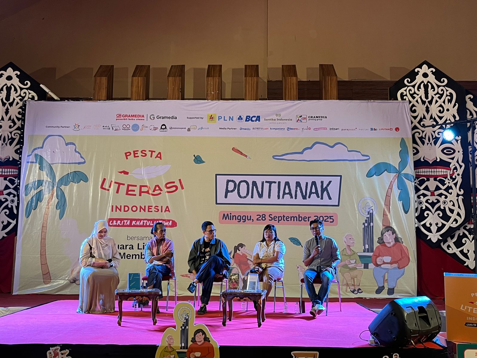 Pesta Literasi Indonesia 2025 Hadir di Pontianak: Ruang Bertemu Sastra, Musik, dan Komunitas