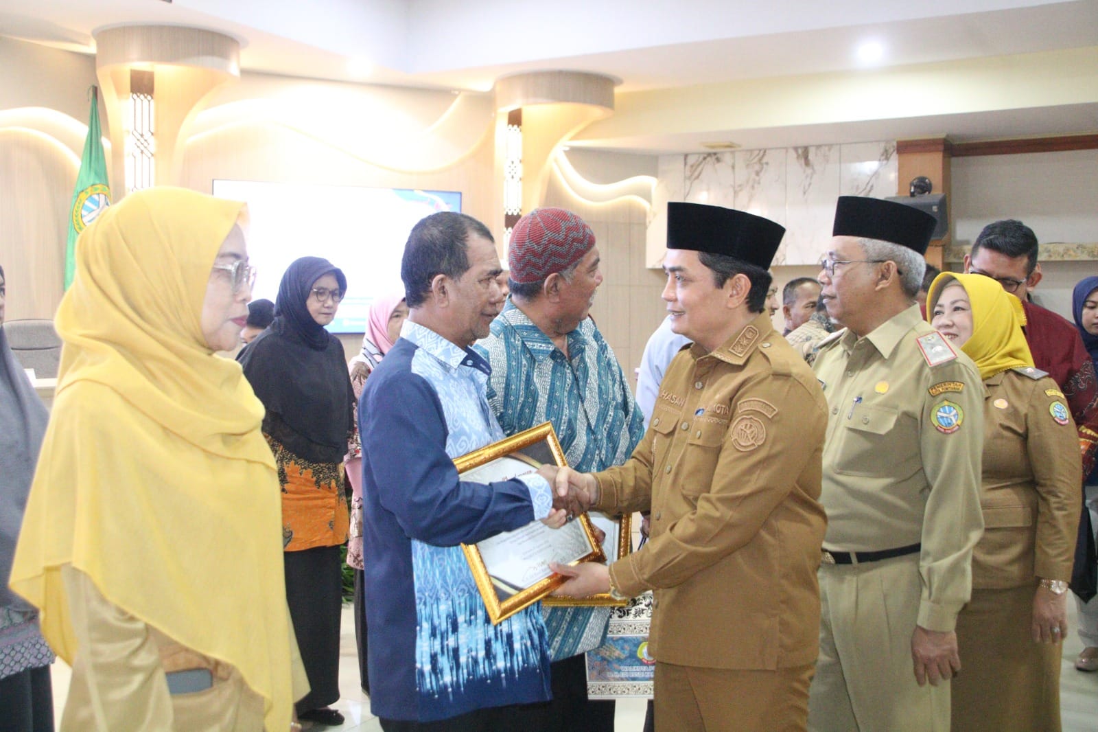 35 ASN Pemkot Pontianak Purna Tugas, Wawako Bahasan: Pengabdian Tidak Berakhir Saat Pensiun