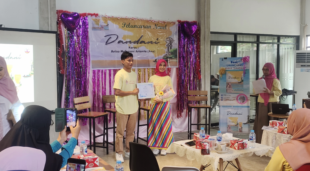 Launching Novel Perdana ‘Dandani’, Anisa Maharani Arianto Jadi Inspirasi Generasi Muda