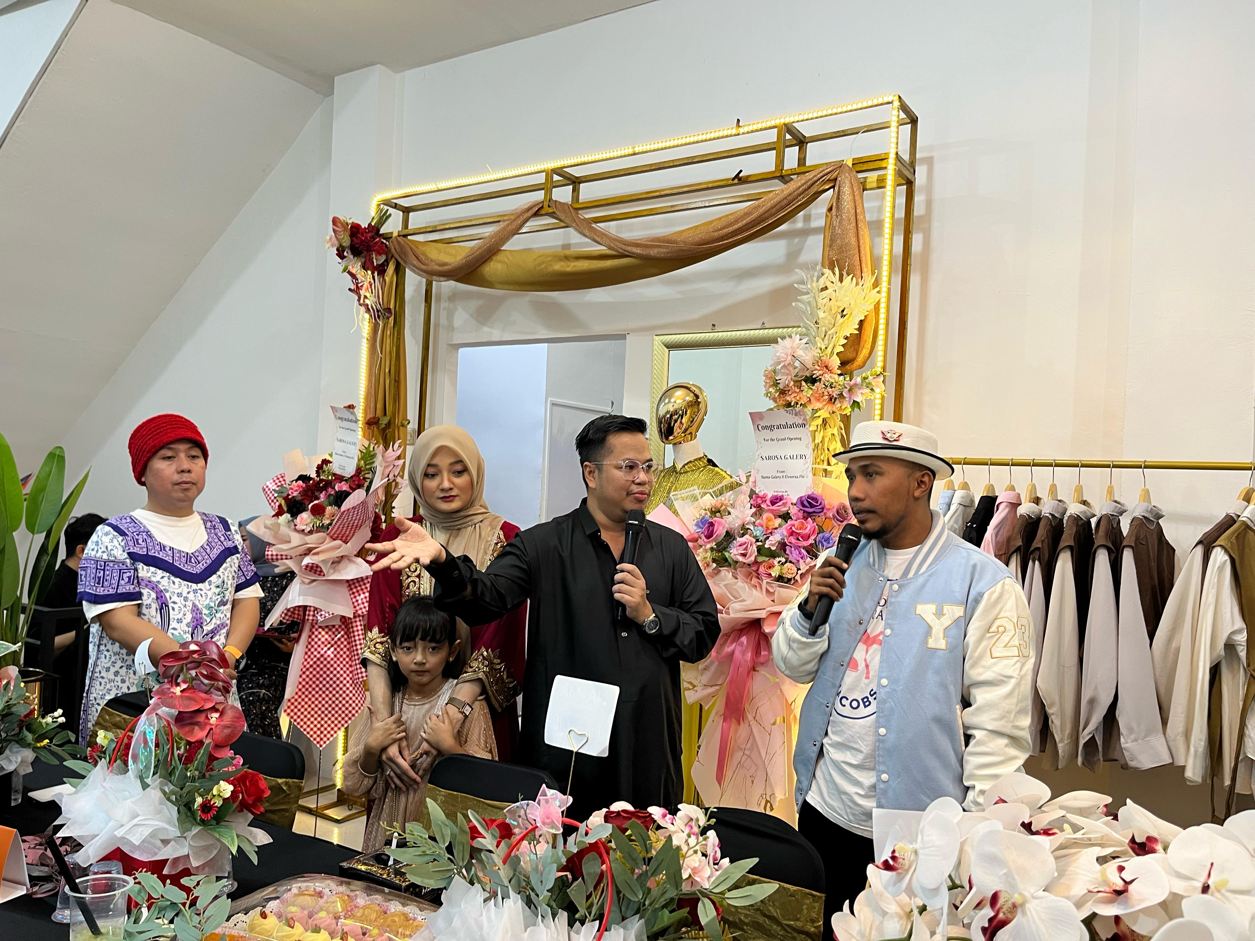 Sarosa Gallery Resmi Dibuka, Jual Oleh-oleh dan Pakaian Haji-Umroh di Pontianak