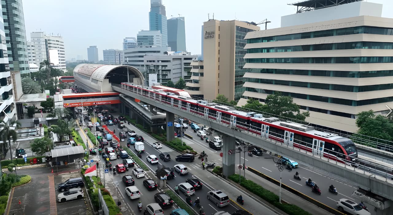 KAI Ingatkan Aturan Tarif Anak di LRT Jabodebek selama Liburan Nataru 2025/2026