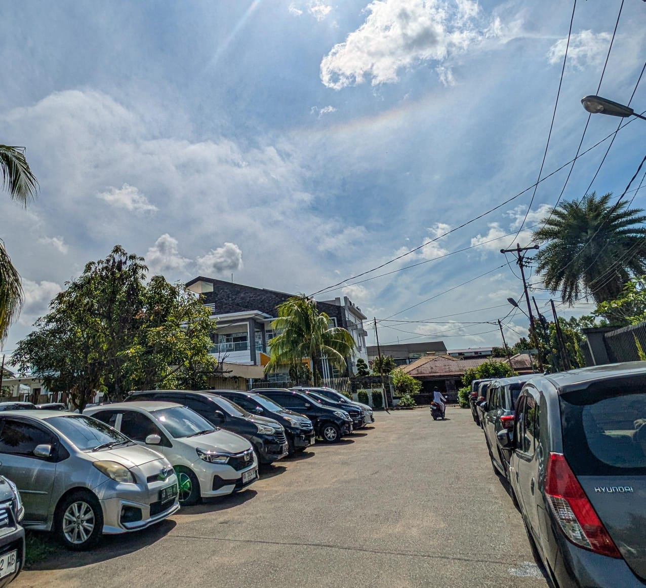 Nikmati Liburan dan Urusan Bisnis Lebih Praktis dengan Rental Mobil Pontianak Nitro Rentcar