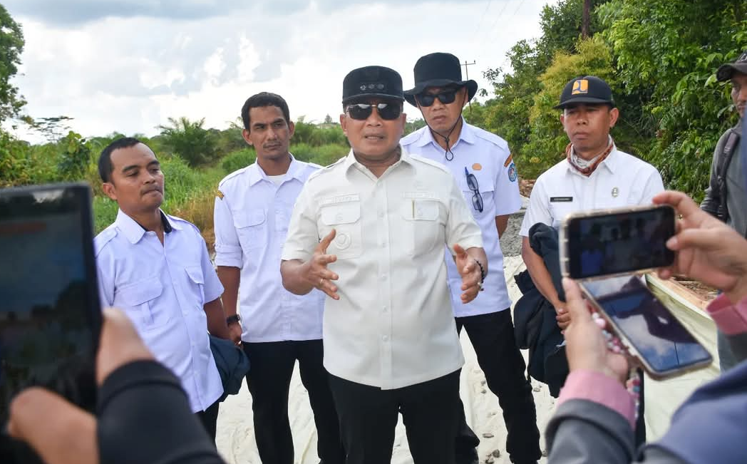 Pemkab Kubu Raya Fokus Tuntaskan Jalan Poros Strategis dan Normalisasi Sungai Ambawang