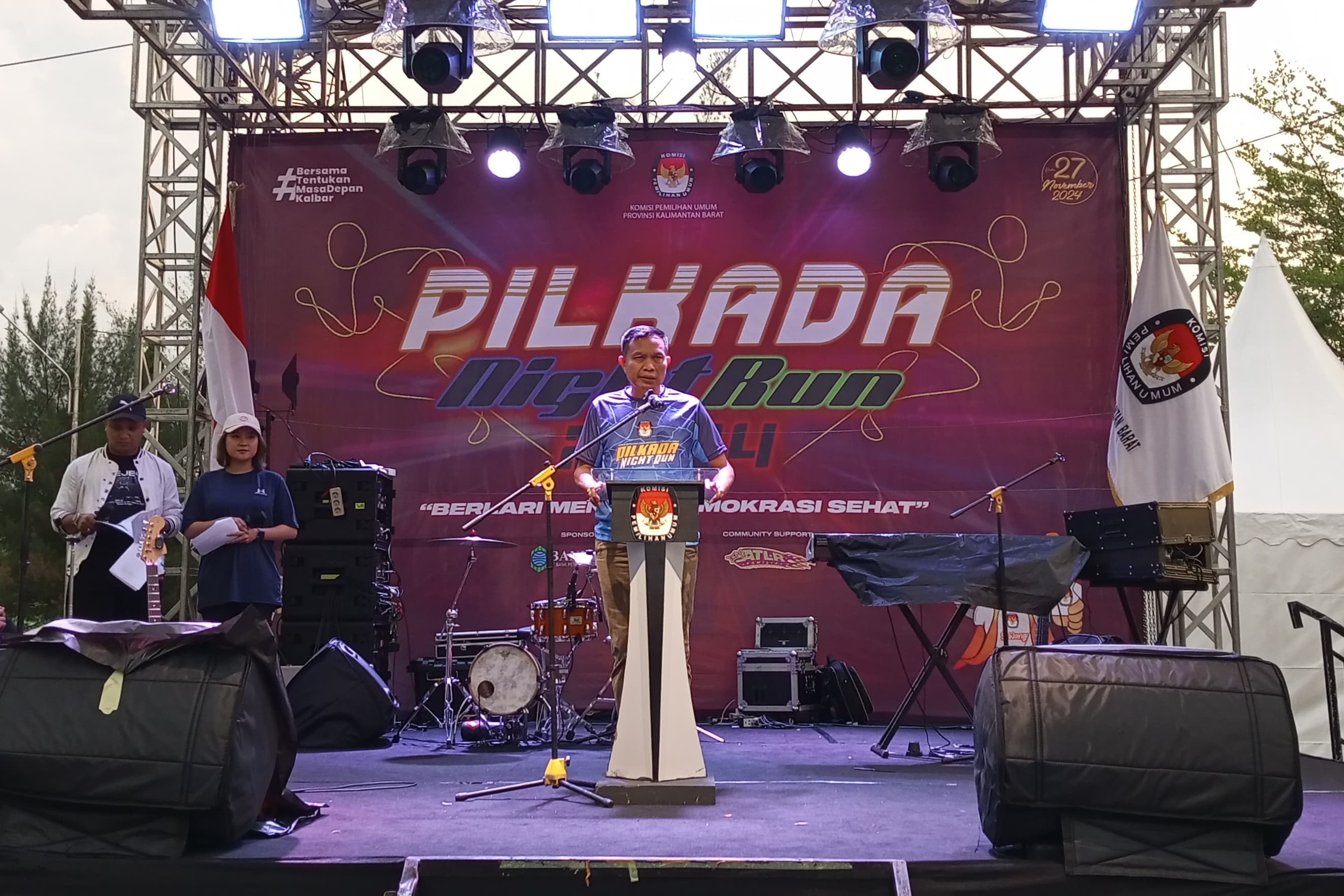 Buka Pilkada Night Run 2024, Ketua KPU Kalbar Dorong Partisipasi Politik Masyarakat di Pilkada