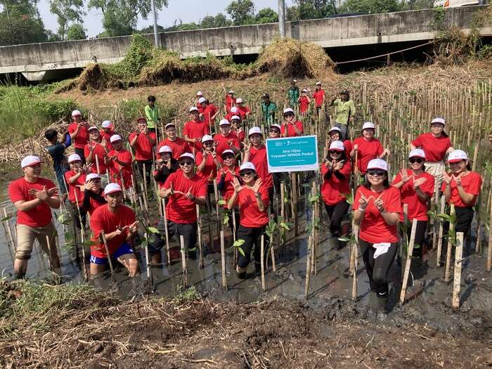 Yayasan WINGS Peduli Tanam 500 Mangrove dalam Program #WINGSPeduliLingkungan