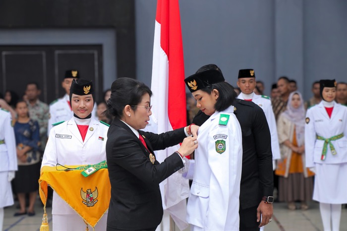 33 Anggota Paskibraka Kota Singkawang Resmi Dikukuhkan, Siap Kibarkan Merah Putih di HUT ke-80 RI