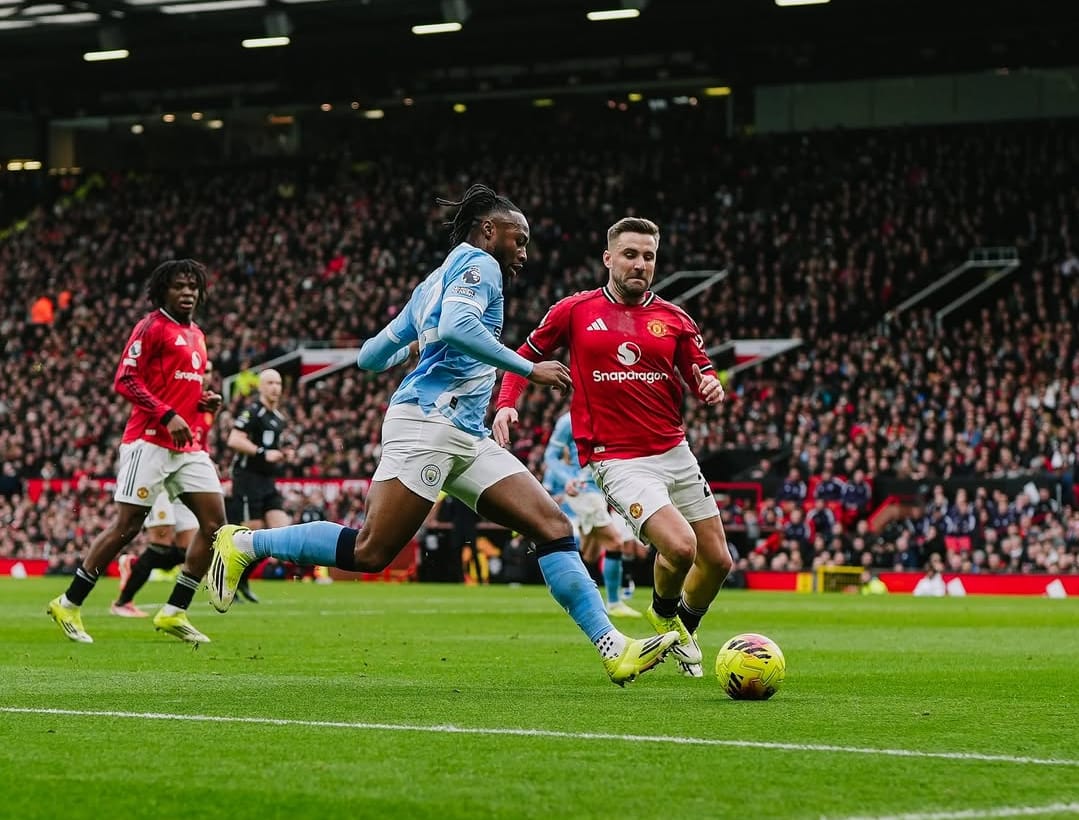 Analisis Derby Manchester: Disiplin Blok Rendah MU Lumpuhkan Permainan City