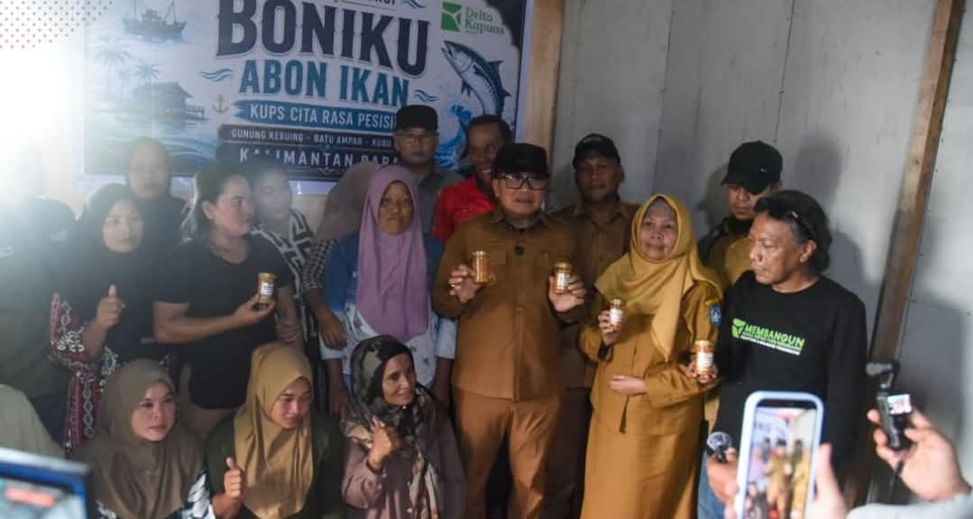 Bupati Sujiwo Puji Abon Ikan Lokal Batu Ampar, Kubu Raya Siapkan Wisata Unggulan