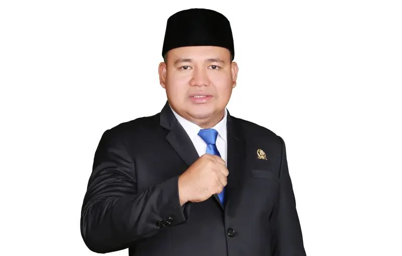 Dilantik Jadi Ketua DPRD, Akan Jalankan Amanah Masyarakat Melawi