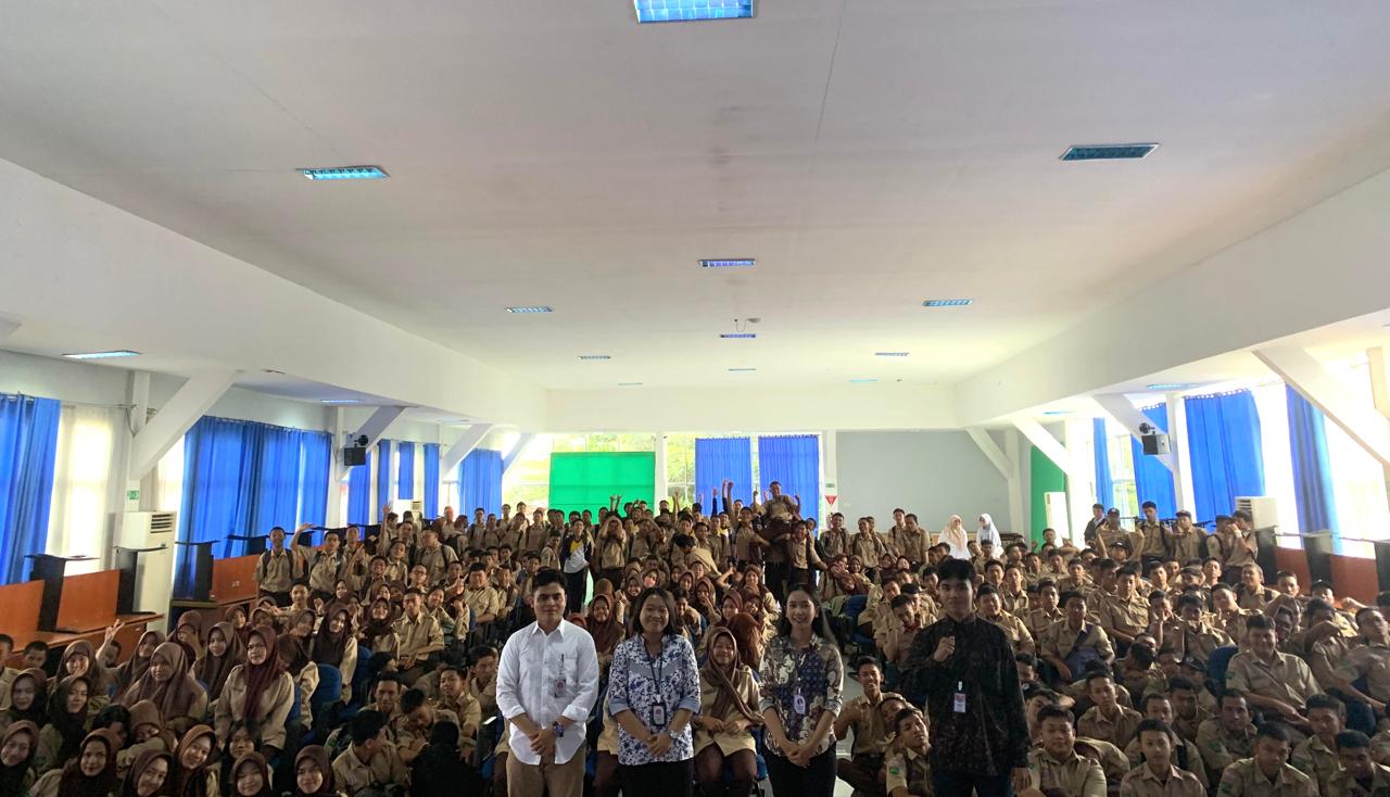 LBH DSK Gaungkan Anti-Bullying, Edukasi Ribuan Siswa Pontianak dalam Program Praktisi Mengajar