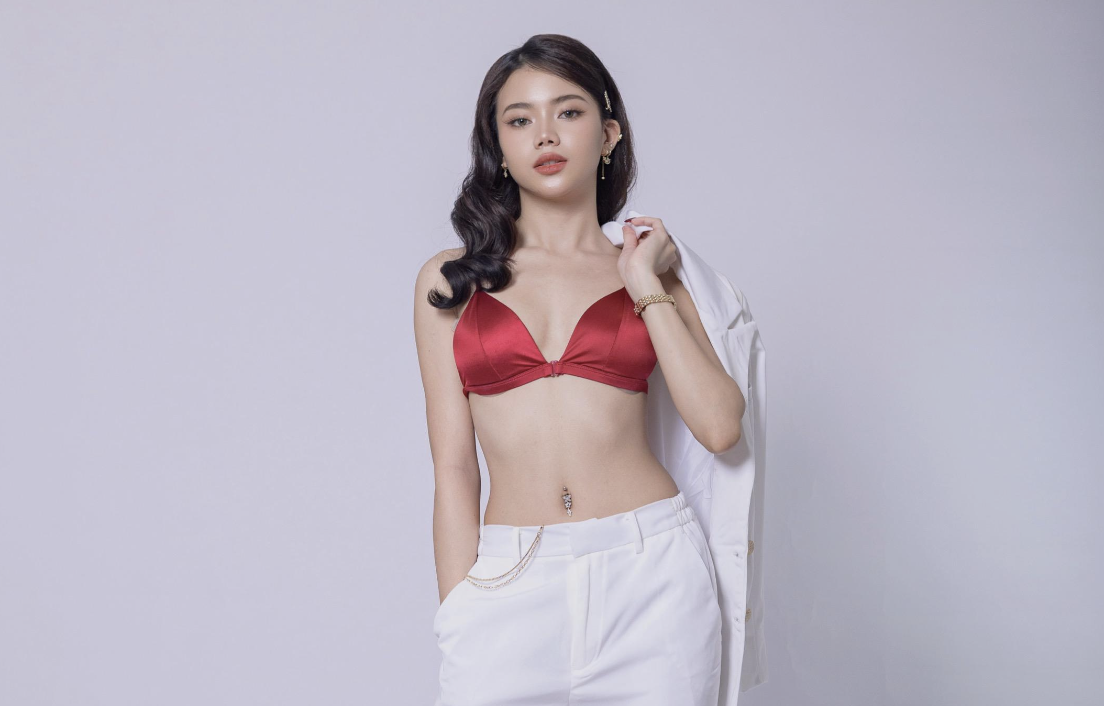 Dari Pontianak ke Panggung Dunia: Perjalanan Karina Saycond Mengukir Prestasi di Dunia Pageant