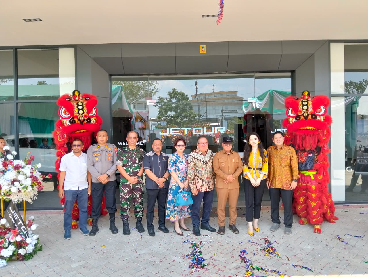JETOUR Resmikan Showroom di Pontianak, Perkuat Jaringan 16 Showroom di Seluruh Indonesia