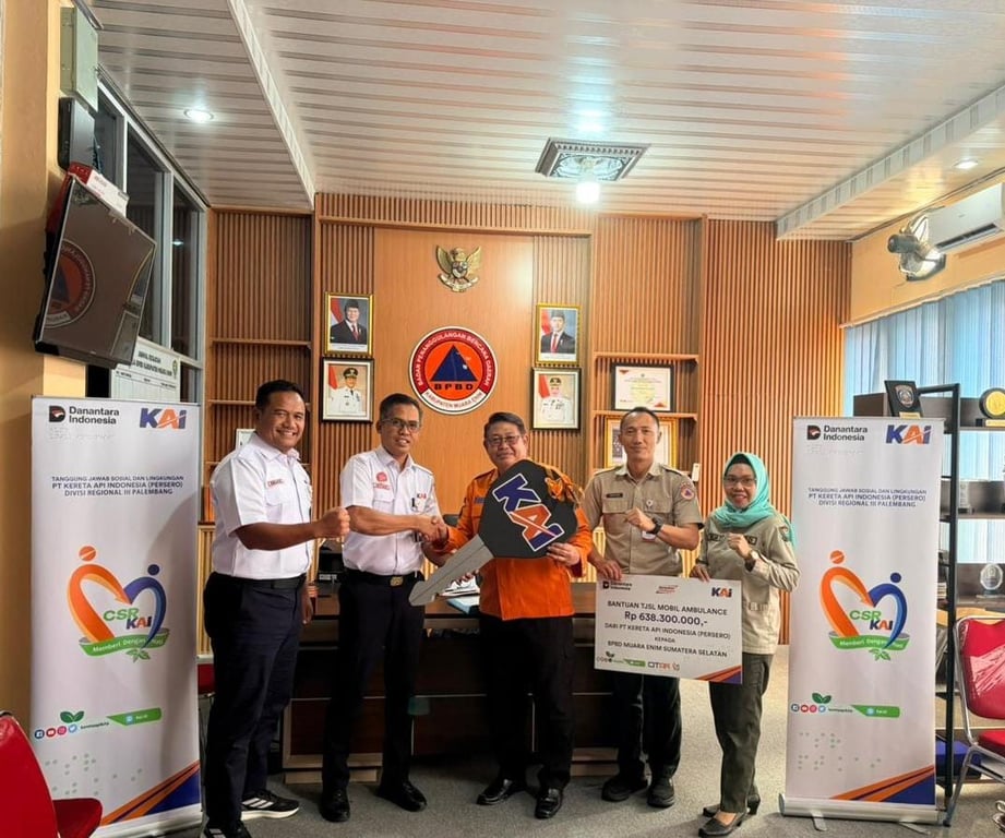 Kolaborasi Kondisi Darurat, KAI Divre III Palembang Salurkan CSR Mobil Ambulance Melalui BPBD Kabupaten Muara 