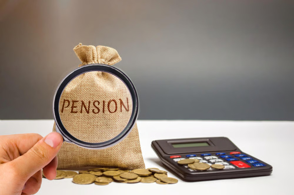 Tips Menyiapkan Pensiun Sejak Dini, Hidup Tenang di Masa Tua
