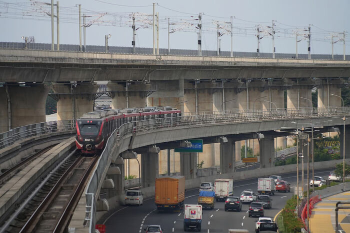 Tarif Maksimal Hanya Rp10.000, LRT Jabodebek Siap Layani Mobilitas Selama Libur Panjang Waisak