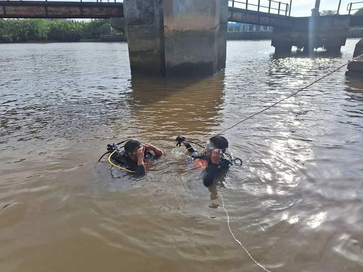 Diduga Tak Bisa Berenang, Seorang Pemancing Tenggelam di Dermaga Tembilok Ketapang