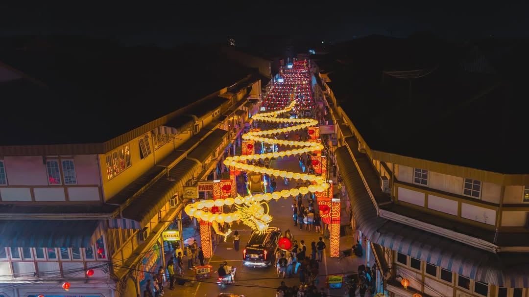 Persiapan Imlek dan Cap Go Meh Singkawang 2025: Replika Ular Raksasa, Ribuan Tatung, dan Pawai Lampion