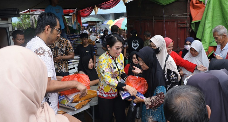 Gerakan Pangan Murah Singkawang: Pemkot Sediakan 2.400 Paket Sembako Bersubsidi