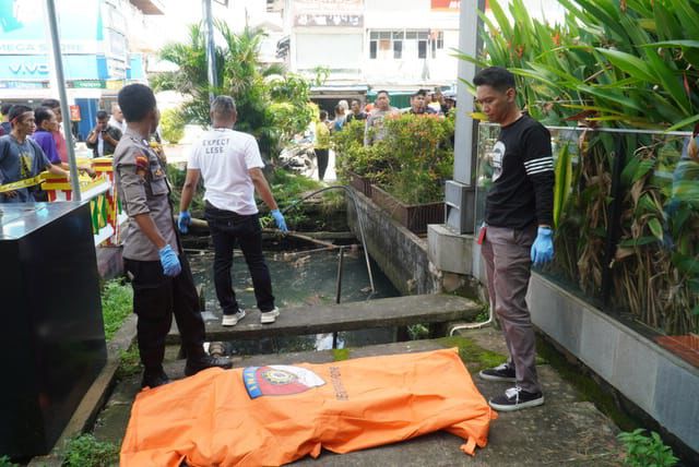 Jam 10 Pagi Mayat Misterius di Selokan Jl. Gajah Mada, Kepolisian Identifikasi Ia Mengidap Epilepsi 
