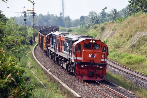 KAI Catat Pertumbuhan Positif: 10,67 Juta Ton Barang Terangkut pada Januari-Februari 2025