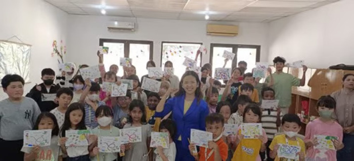 Belajar Public Speaking Bersama Coach Priska Sahanaya dan Agatis di SD Golden Tree School