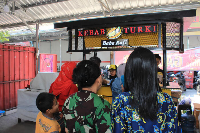 Baba Rafi Wujudkan Impian Pecinta Kebab dengan 15+ Outlet di Bandung