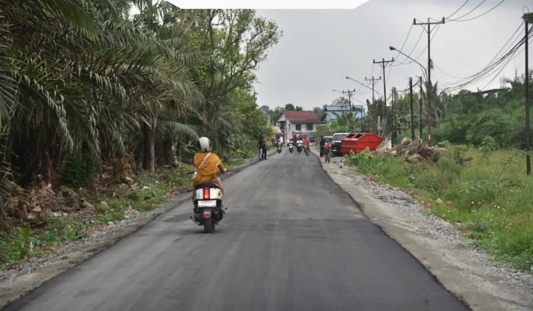 Jelang Lebaran, Jalan Poros Kuala Dua–Sungai Asam Kubu Raya Sudah Mulus