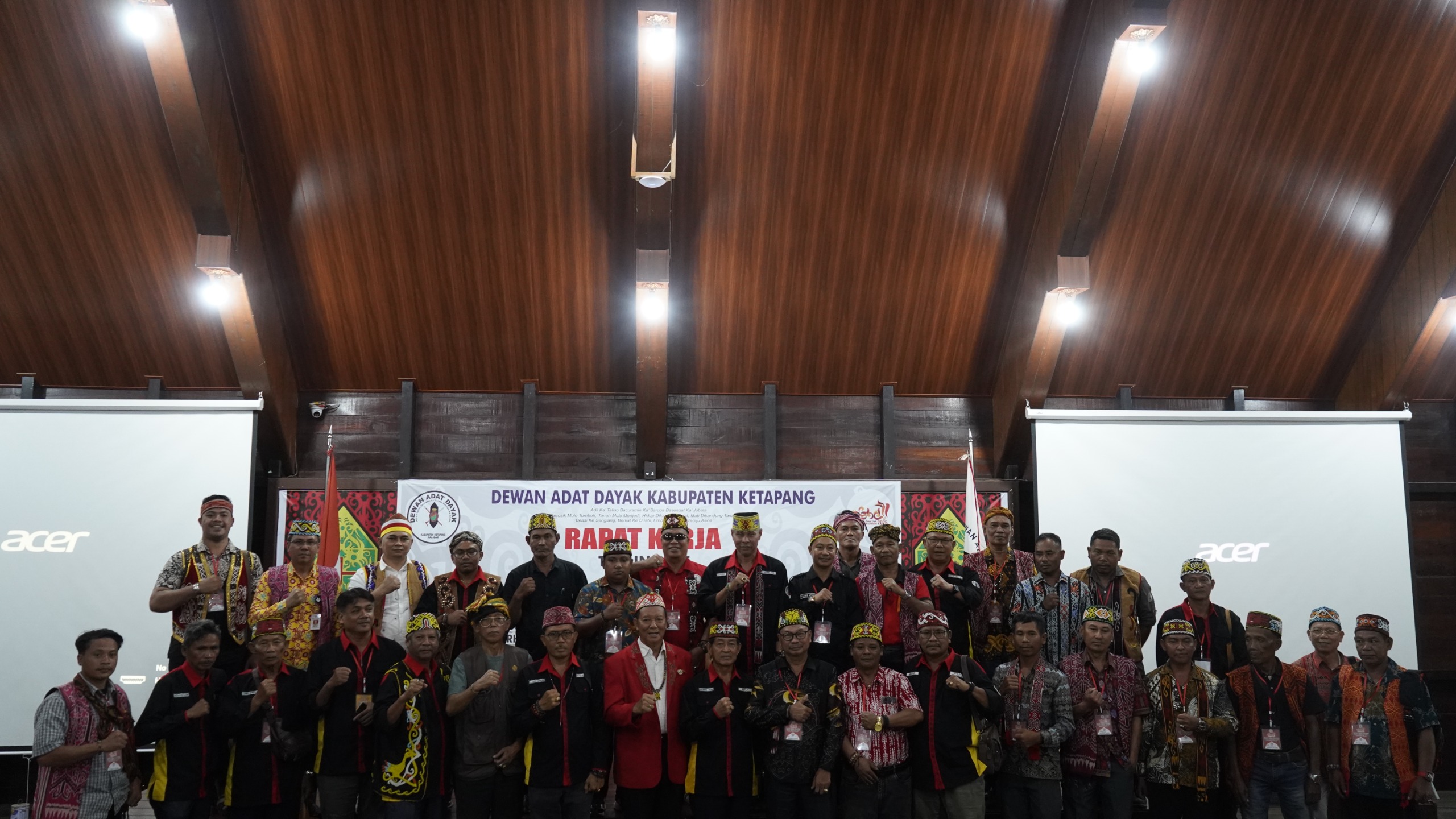 DAD Ketapang Gelar Raker 2025, Teguhkan Komitmen Lestarikan Adat dan Budaya Dayak