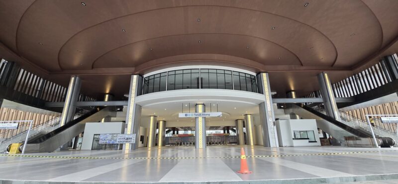 Stasiun Tanah Abang Garapan PTPP dengan Tampilan Baru dan Fasilitas Modern Siap Layani 300 Ribu Penumpang