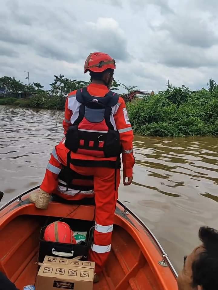  Pencarian Orang Hilang di Sungai Kapuas: Tim Gabungan Terus Bergerak