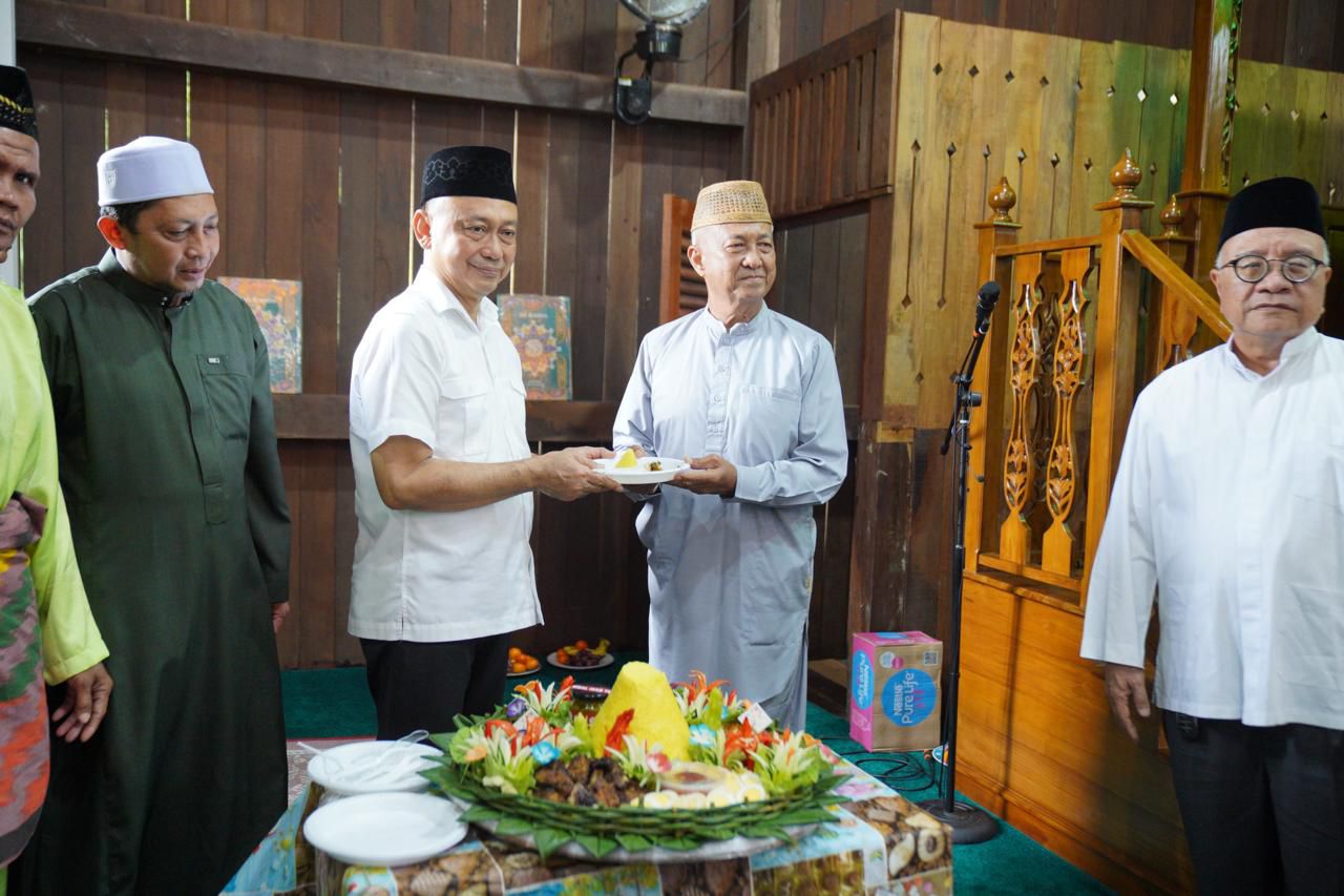 Bangunan Masjid Kayu As Syukur, Bawa Kenangan Masa Silam, Wali Kota Resmikan Masjid Kayu As Syukur
